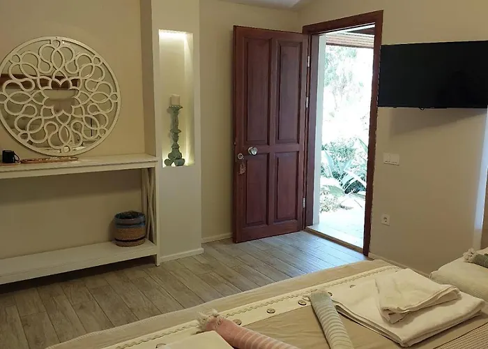 Dirik Surf מלון *