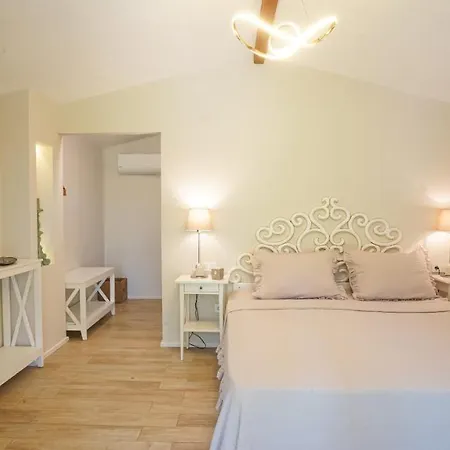 מלון Dirik Surf *